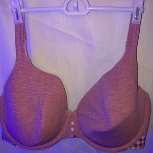 42DDD Cacique Lightly Lined T-Shirt Bra with adorable gingham trim